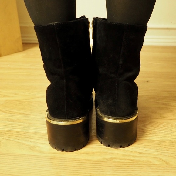 Jimmy Choo Cruz Flat Bootie QS0 - 202 - Picture 5 of 8